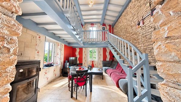 EN EXCLUSIVITÉ – À vendre à Fraisans, maison individuelle spacieuse