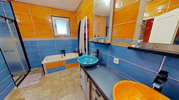 EN EXCLUSIVITÉ – À vendre à Fraisans, maison individuelle spacieuse