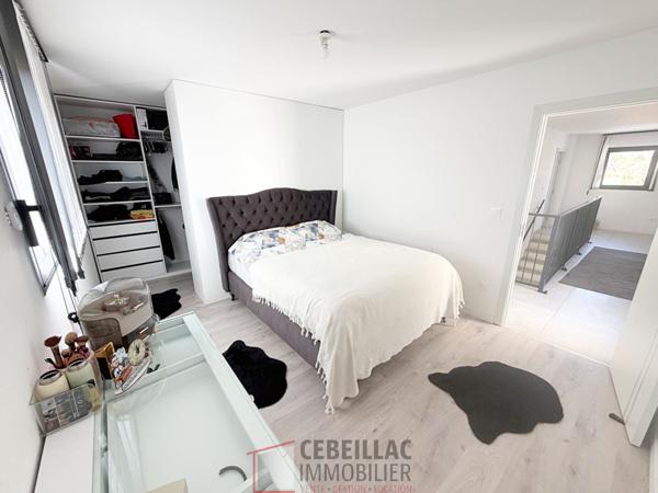 Maison 5 pièce(s) 3 chambre(s) 125 m²