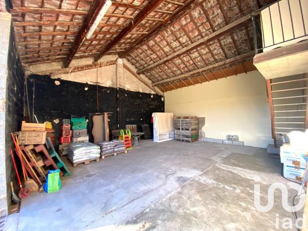 Maison à vendre 18 pièces 370 m² L'Isle-sur-la-Sorgue