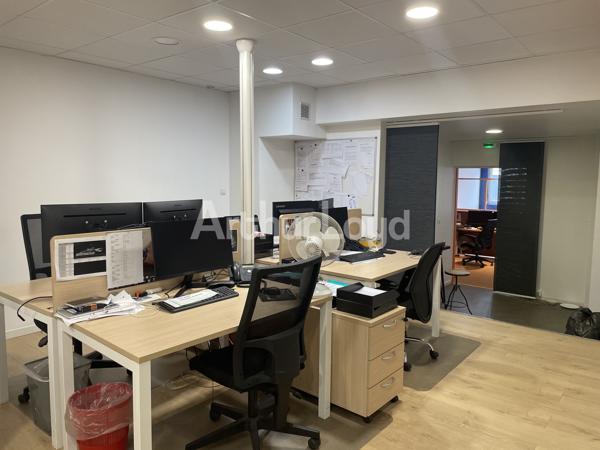Bureaux à louer à Béthune emplacement proche gare et visibilité sur rue