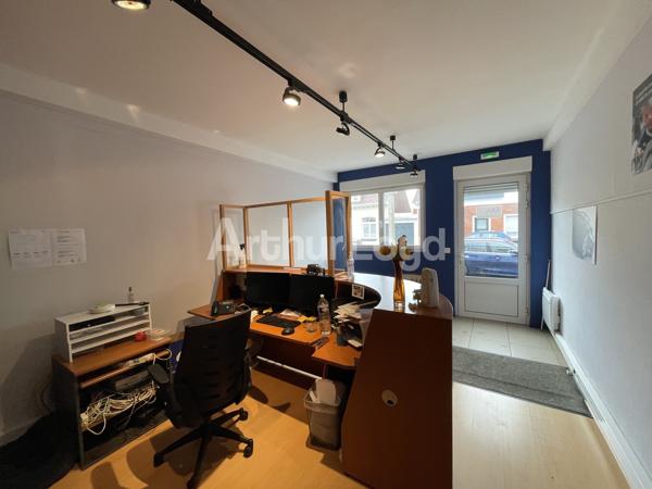 Bureaux à louer à Béthune emplacement proche gare et visibilité sur rue