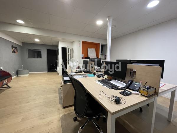 Bureaux à louer à Béthune emplacement proche gare et visibilité sur rue