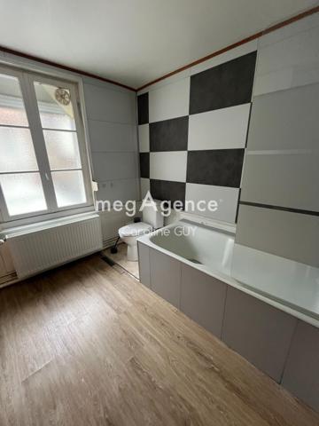 Immeuble à SAINT-OMER, 62500 - 128m²