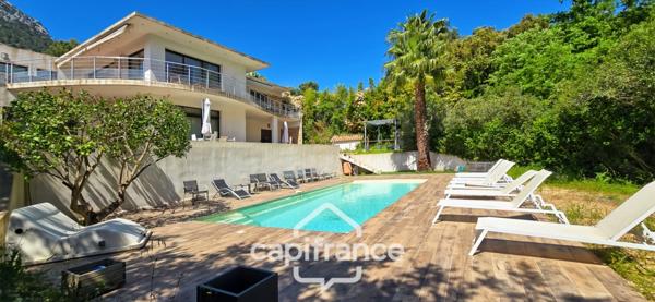 Maison à vendre 7 pièces LA VALETTE DU VAR (83)