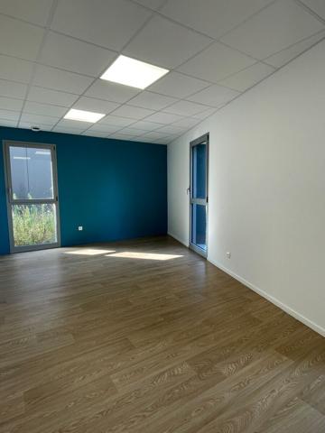 BUREAUX A LOUER 100 M² AURAY