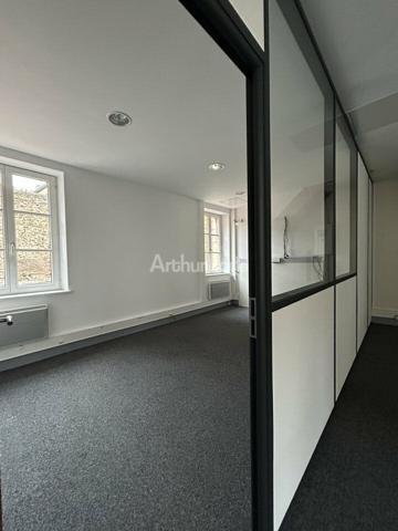 BUREAUX à LOUER de 154 m²