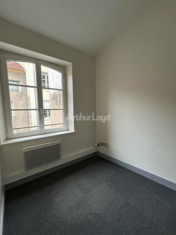 BUREAUX à LOUER de 154 m²