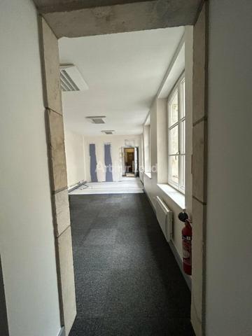 BUREAUX à LOUER de 154 m²