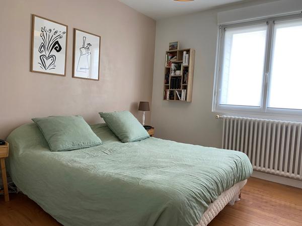 A Louer. Libre le 30/10/2026. Quimper, Quartier Résidentiel pour Maison Meublée avec Jardin