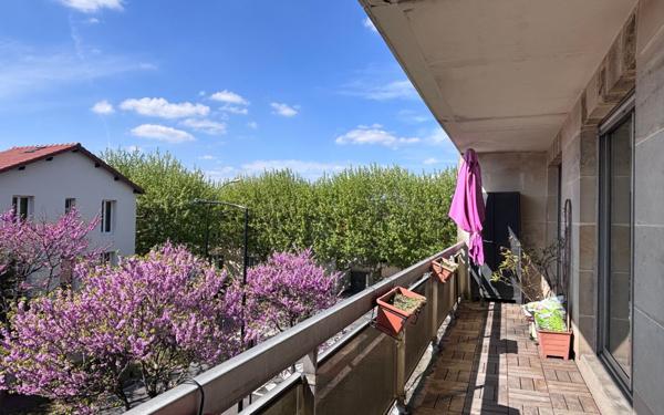 Appartement à vendre    3 pièces • 63 m2 Saint-Maur-des-Fossés