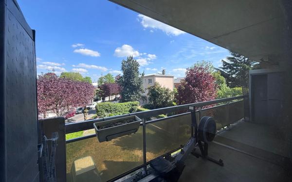 Appartement à vendre    3 pièces • 63 m2 Saint-Maur-des-Fossés
