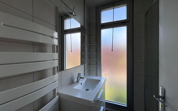 Appartement à vendre    3 pièces • 63 m2 Saint-Maur-des-Fossés