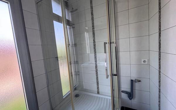 Appartement à vendre    3 pièces • 63 m2 Saint-Maur-des-Fossés