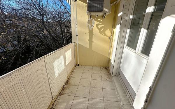 Appartement à vendre    3 pièces • 63 m2 Avignon