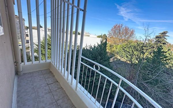 Appartement à vendre    3 pièces • 63 m2 Avignon