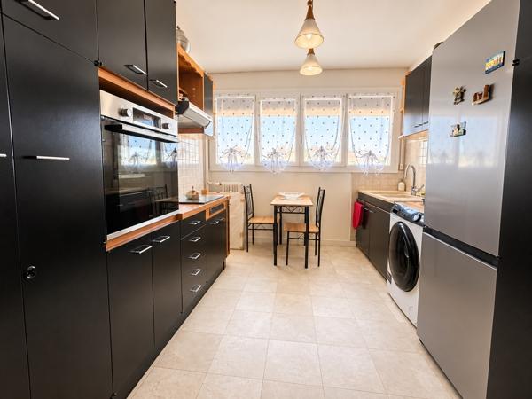 Appartement + annexe