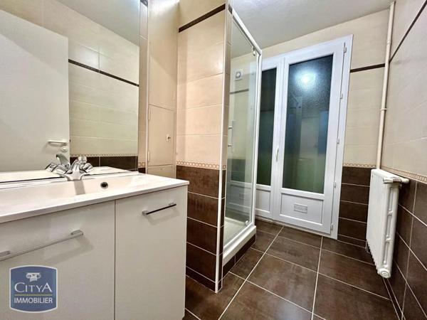Appartement à louer 3 pièces 61m²