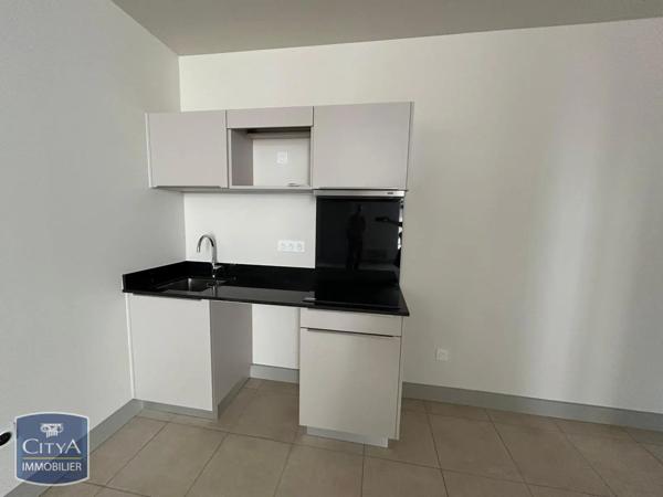 Appartement à louer 2 pièces 43.1m² Dole (39100)