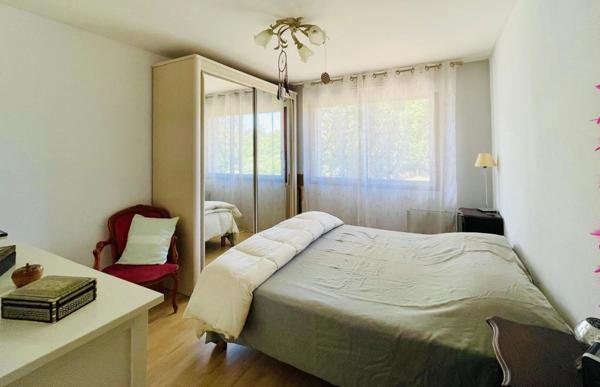 Appartement à vendre 4 pièces PREVESSIN MOENS (01) de 114 m2, lumineux dans un lieu très apprécié