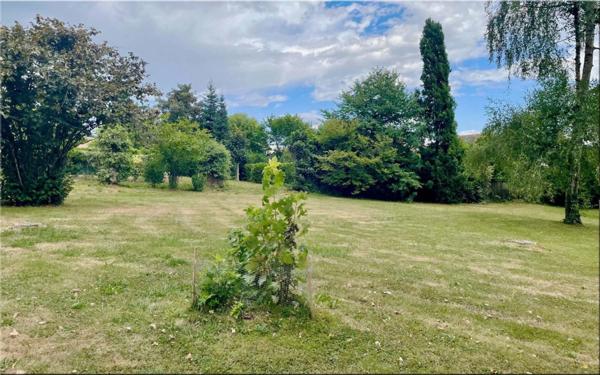 Appartement à vendre 4 pièces PREVESSIN MOENS (01) de 114 m2, lumineux dans un lieu très apprécié