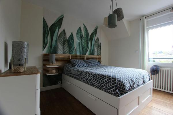 UNE JOLIE MAISON DES ANNÉES'50 & SON BEAU JARDIN, À KERVIR. -