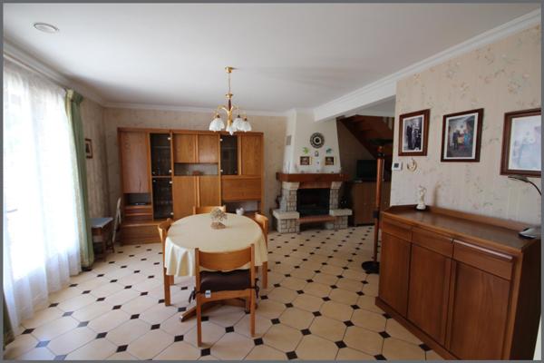 Maison à AUBIGNE-RACAN, 72800 - 6 pièces 115m²