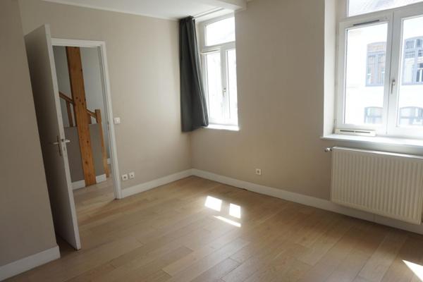 A LOUER : T4 à LILLE • St michel • 1 330 € CC • Réf. G262-93