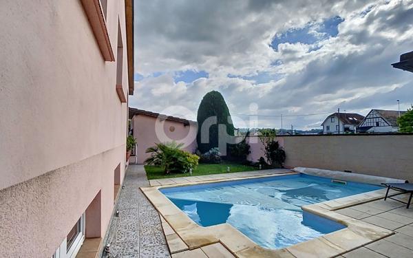 Maison à vendre    5 pièces •  Schlierbach