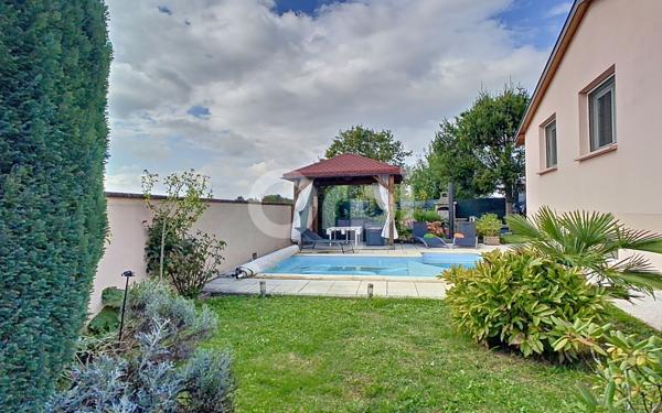 Maison à vendre    5 pièces •  Schlierbach