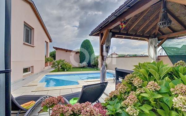 Maison à vendre    5 pièces •  Schlierbach