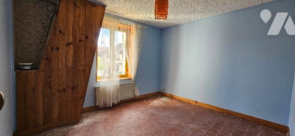 Ensemble immobilier – Environ 400 m² + grenier aménageable – Fort potentiel d’investissement