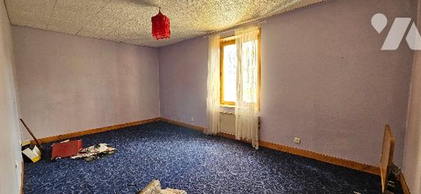 Ensemble immobilier – Environ 400 m² + grenier aménageable – Fort potentiel d’investissement