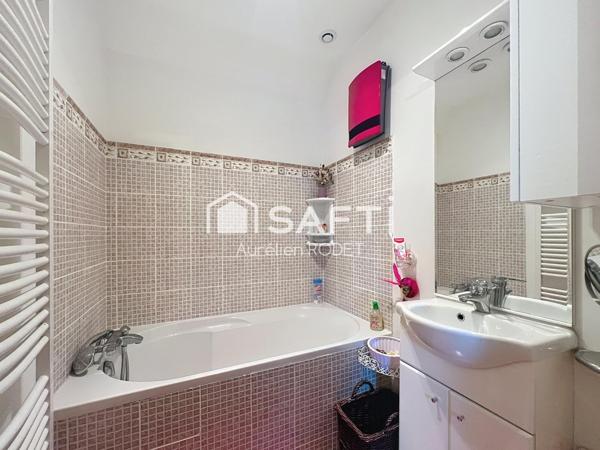 Maison 9 pièces, proche centre.