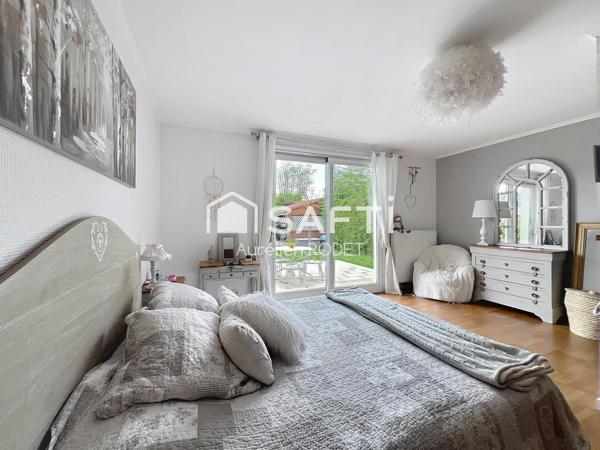 Maison 9 pièces, proche centre.