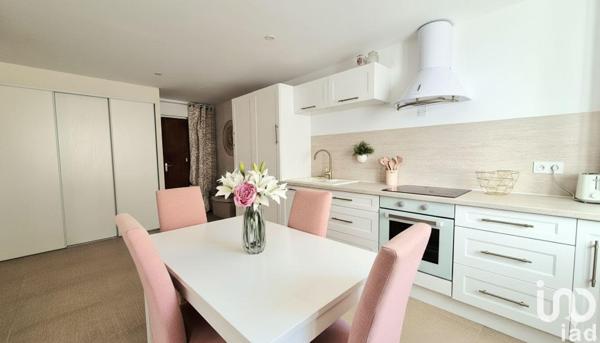 Appartement à vendre 3 pièces 56 m² Fontaine-de-Vaucluse