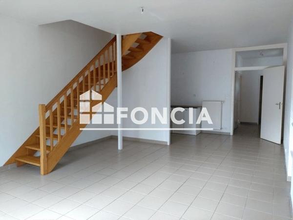 Location Appartement 4 pièces 78.66 m² - 21, RUE DE L'HIPPODROME Quimper 29000