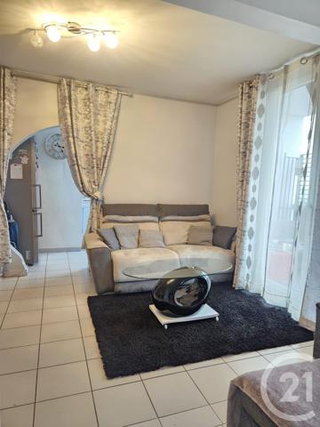 Appartement F5 à vendre  5 pièces - 92,61 m2 VENISSIEUX - 69