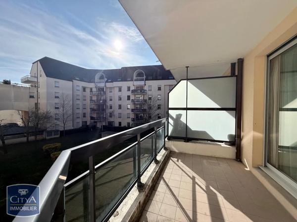 Appartement à louer 4 pièces 78.25m²