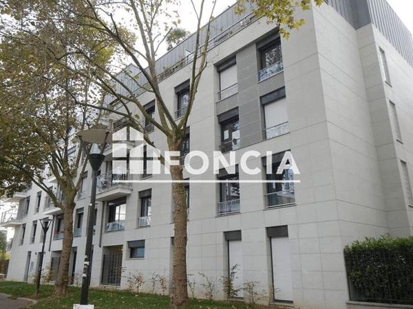 Location Studio 29.91 m² - 3 ALLEE EMILE POUGET Boulogne Billancourt 92100