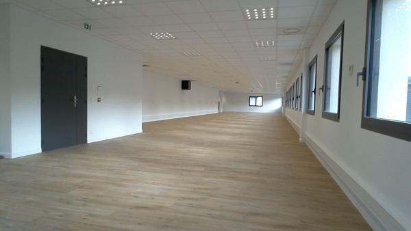 Bureaux avec parkings à louer - Les Paluds - Aubagne