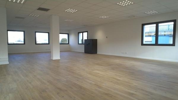 Bureaux avec parkings à louer - Les Paluds - Aubagne