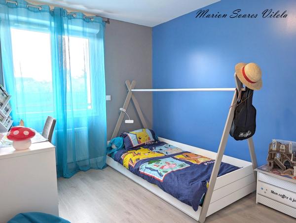 Située à Fontenay-Trésigny, maison familiale, lumineuse et moderne de plus de 90 m².