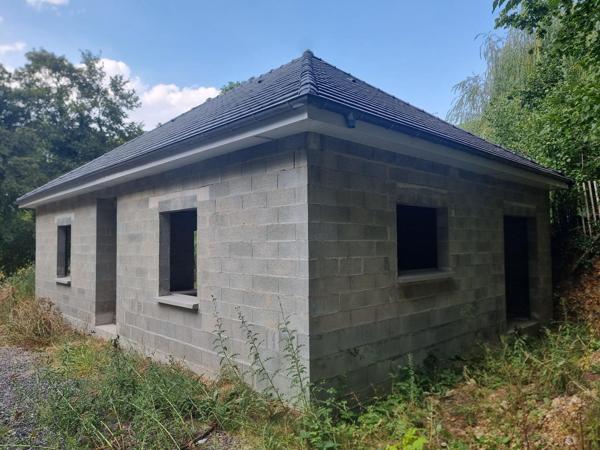 Maison inachevée de 80 m2 sur parcelle viabilisée