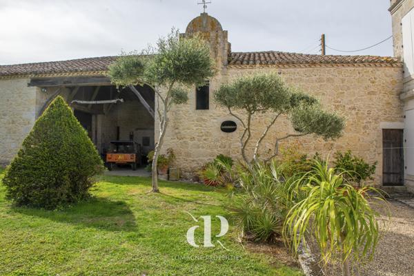 Saint-Clar (32380) Manoir unique et élégant du 17ème siècle