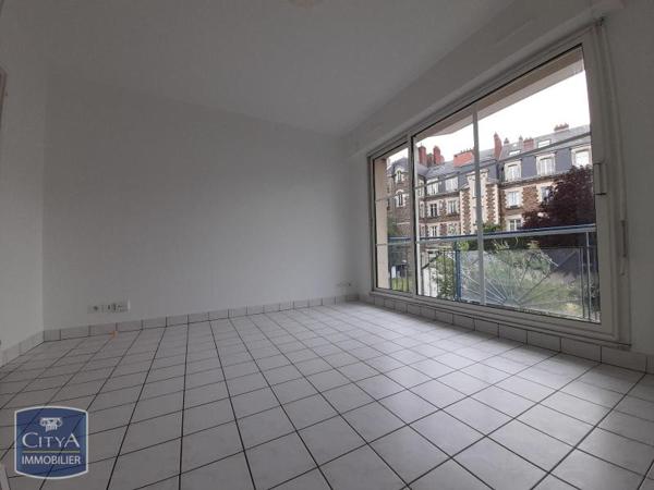 Appartement à louer 1 pièce 18.32m²