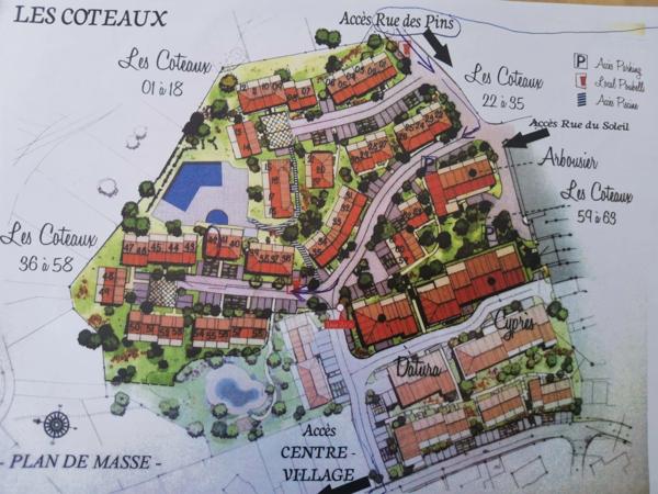 Domaine de Pont ROYAL entre CIEL & LUBERON appartement soigné de 40 m2 dernier étage vue panoramique avec terrasse secteur et piscine résidentiels