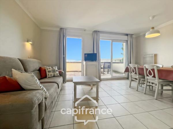 Domaine de Pont ROYAL entre CIEL & LUBERON appartement soigné de 40 m2 dernier étage vue panoramique avec terrasse secteur et piscine résidentiels