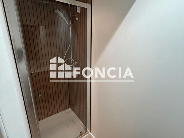 Location Studio meublé 37.55 m² - Niort 79000