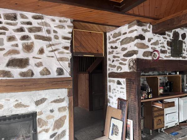 Maison à vendre 69 900 € Sainte-Fortunade 6 p 180 m² DPE F
